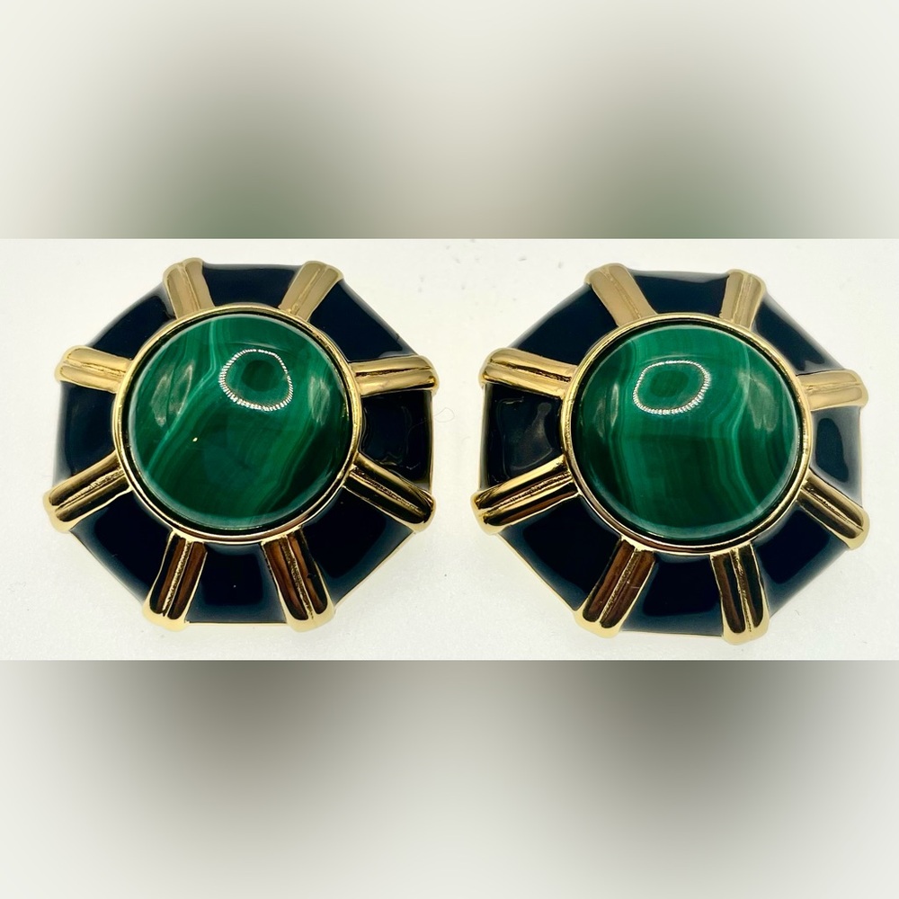 VTG Alexis Kirk Clip-On Earrings Black Enamel Green Cabochon Gold Tone Statement
